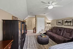 7202 Scenic View Dr, Fayetteville, NC 28306 - Photo 36