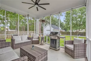 5437 Labrador Dr, Hope Mills, NC 28348 - Photo 32