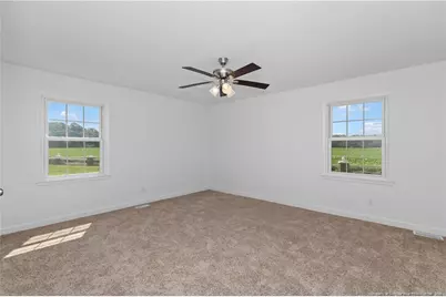 12785 421 Highway N, Newton Grove, NC 28366 - Photo 18