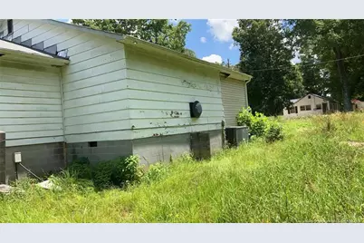 4390 Oxford Road, Roxboro, NC 27574 - Photo 8
