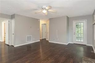 110 Bruce Ln, Spring Lake, NC 28390 - Photo 8