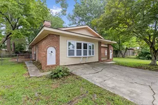 4704 Bent Pine Dr, Fayetteville, NC 28304 - Photo 2