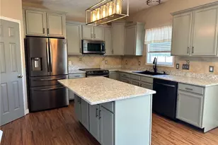 3912 Barclay Wy, Wade, NC 28395 - Photo 6