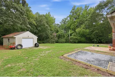 5921 Rustlewood Drive, Fayetteville, NC 28304 - Photo 38