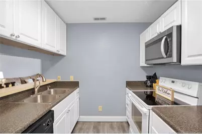 672 Bartons Landing Place #8, Fayetteville, NC 28314 - Photo 12