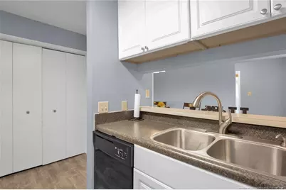 672 Bartons Landing Place #8, Fayetteville, NC 28314 - Photo 14