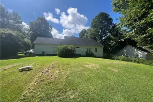 150 Peggy Ct, Raleigh, NC 27603 - Photo 2