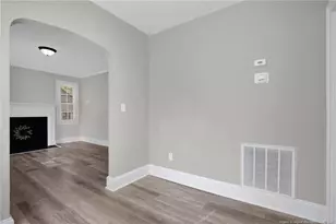 216 Hawthorne Rd, Fayetteville, NC 28301 - Photo 10