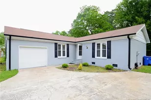 4408 Chesterbrook Dr, Fayetteville, NC 28314 - Photo 2