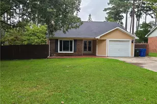 909 Bramblewood Ct, Fayetteville, NC 28314 - Photo 1