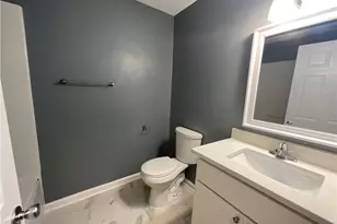 1422 Grandview Dr, Fayetteville, NC 28314 - Photo 8