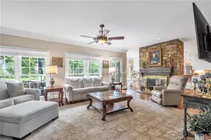 6498 Summerchase Dr, Fayetteville, NC 28311 - Photo 10