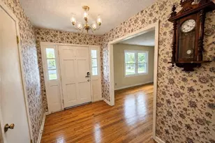 2331 Colgate Dr, Fayetteville, NC 28304 - Photo 2
