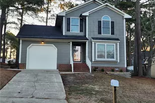 5598 Lockridge Rd, Fayetteville, NC 28311 - Photo 1