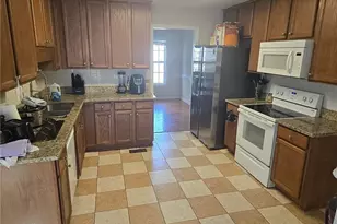 1912 Ellie Ave, Fayetteville, NC 28314 - Photo 4