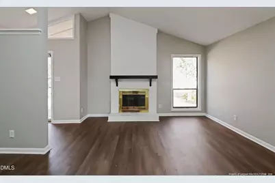 5609 Bowman Court, Fayetteville, NC 28304 - Photo 6