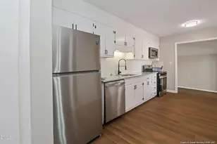 5609 Bowman Ct, Fayetteville, NC 28304 - Photo 8