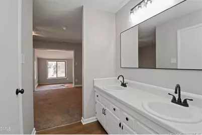 5609 Bowman Court, Fayetteville, NC 28304 - Photo 16