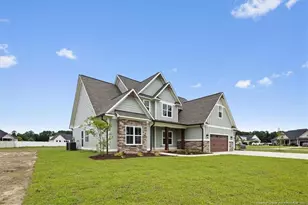 5817 Dottie Cir, Hope Mills, NC 28348 - Photo 2