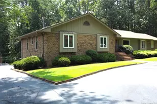 607 Pineknoll Dr, Sanford, NC 27330 - Photo 4