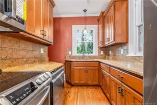 201 Woodside Ave, Fayetteville, NC 28301 - Photo 12