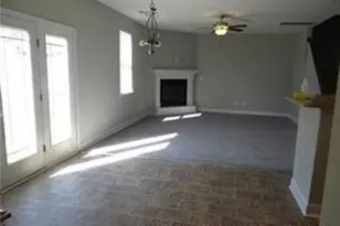 2158 Heathcote Dr, Fayetteville, NC 28314 - Photo 8