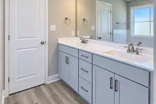 4745 Slew Dr, Hope Mills, NC 28348 - Photo 20