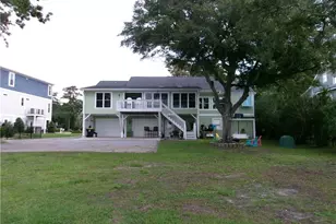 516 Twisted Oak Ln, Sunset Beach, NC 28468 - Photo 4