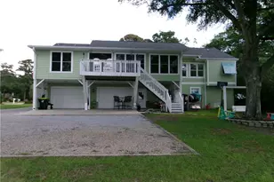 516 Twisted Oak Ln, Sunset Beach, NC 28468 - Photo 2