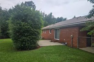 7535 Hargrove Ct, Fayetteville, NC 28303 - Photo 10
