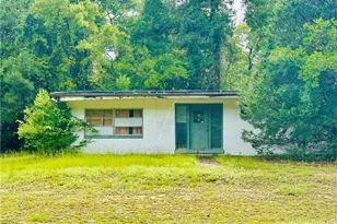 1130 W New Hampshire Ave, Southern Pines, NC 28387 - Photo 2