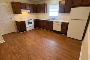 1005 N Elm St, Lumberton, NC 28358 - Photo 2