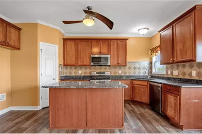5929 Lillytrotter Drive, Hope Mills, NC 28348 - Photo 10