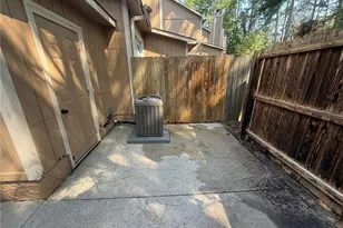 1208 N Forest Dr N, Fayetteville, NC 28303 - Photo 16