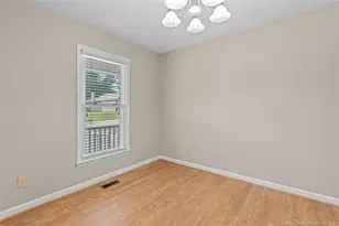 216 Fair Oaks Dr, Fayetteville, NC 28311 - Photo 4