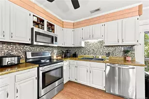 112 Purdie Dr, Emerald Isle, NC 28594 - Photo 22