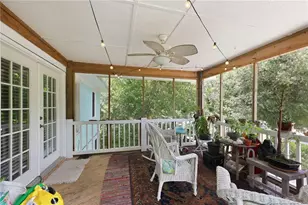 112 Purdie Dr, Emerald Isle, NC 28594 - Photo 8