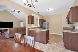 105 Yellowfoot Dr, Raeford, NC 28376 - Photo 12