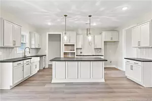 305 Mace St, Sanford, NC 27332 - Photo 6