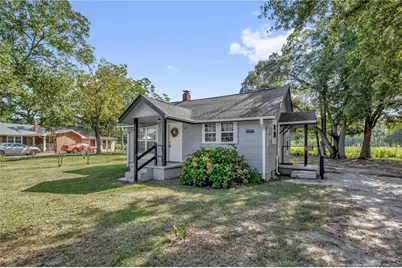 507 5th Street, Pembroke, NC 28372 - Photo 2