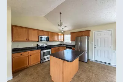 316 Ivywood Lane, Raeford, NC 28376 - Photo 6