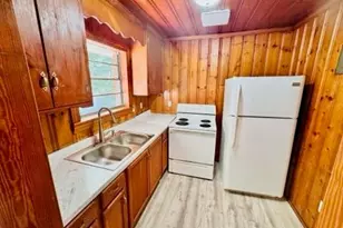 715 S 3rd St, Smithfield, NC 27577 - Photo 2