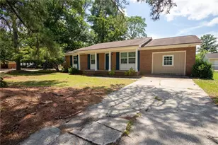 4727 Friar Ave, Fayetteville, NC 28304 - Photo 2