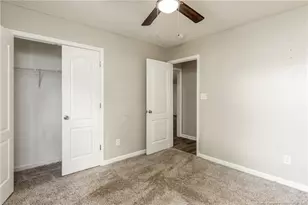 300 Pageant Ct, Hope Mills, NC 28348 - Photo 14