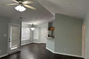 4242 Pete Warner Ct, Hope Mills, NC 28348 - Photo 8