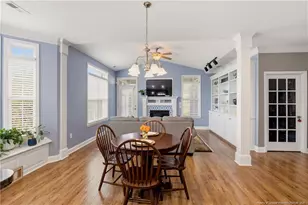 833 Falling Creek Ln, Fayetteville, NC 28304 - Photo 10