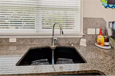833 Falling Creek Lane, Fayetteville, NC 28304 - Photo 16
