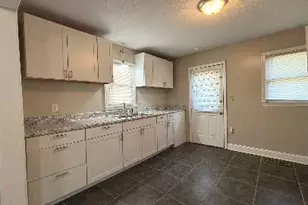 4937 Walnut Dr, Fayetteville, NC 28304 - Photo 12