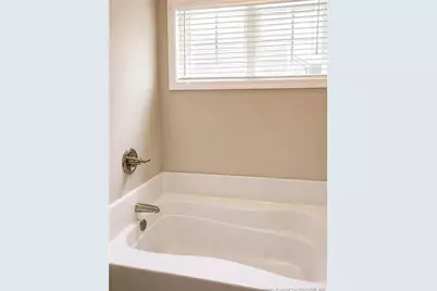 3820 Shire Street N, Hope Mills, NC 28348 - Photo 16