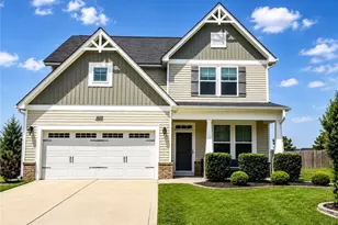 3820 Shire Street N, Hope Mills, NC 28348 - Photo 2